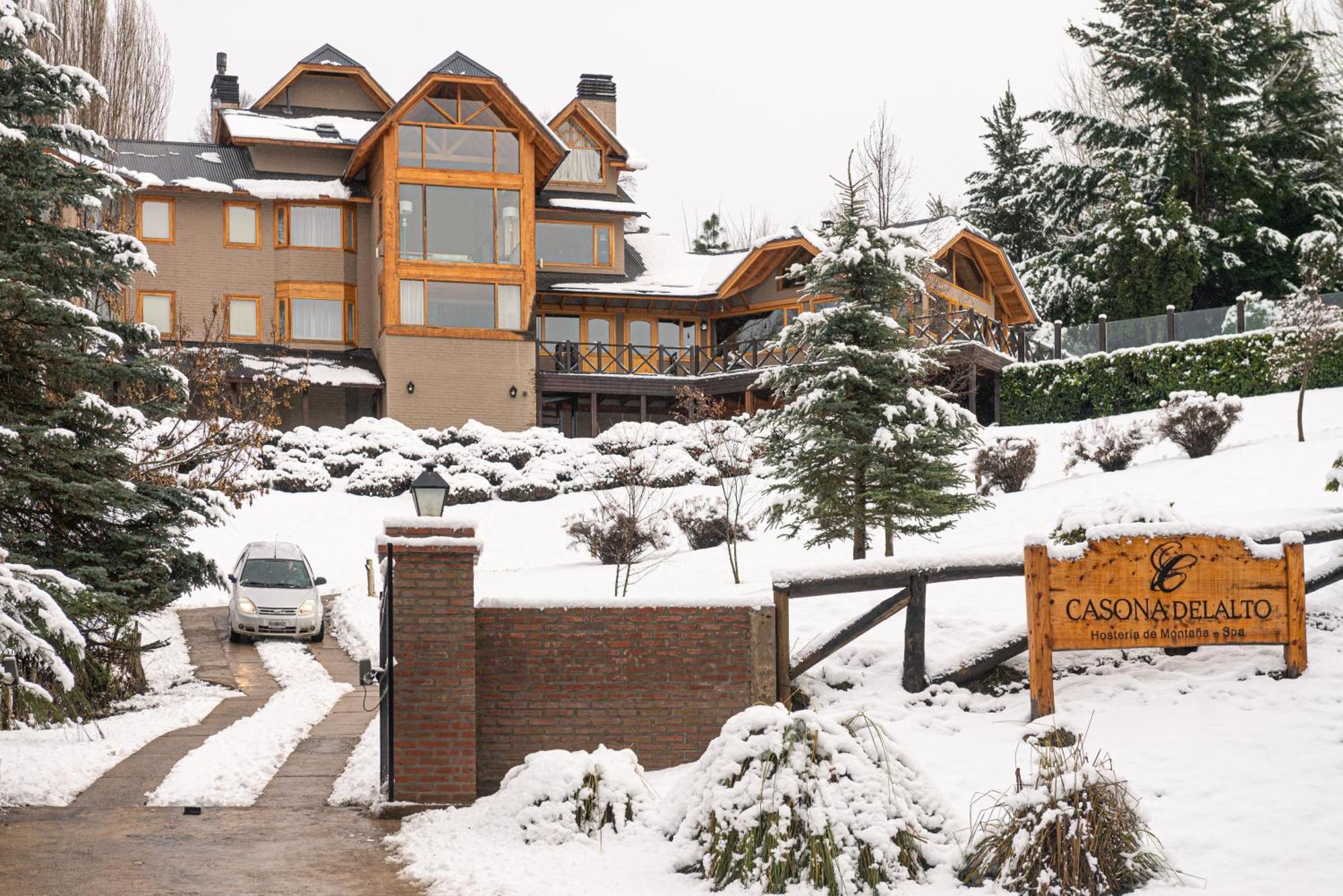 Casona Del Alto Hotel San Martín de los Andes Exterior foto